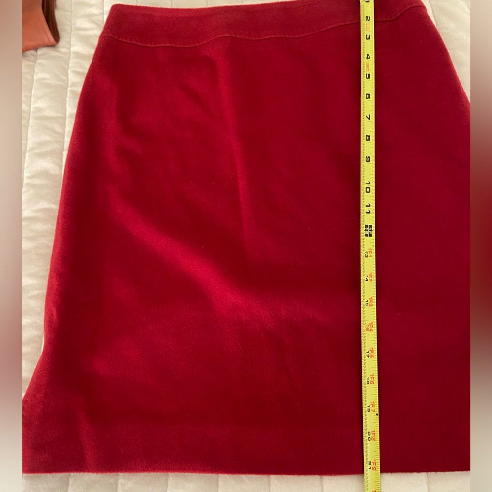 Ann Taylor Beautiful Red Wool and Cashmere Blend Skirt ❤️